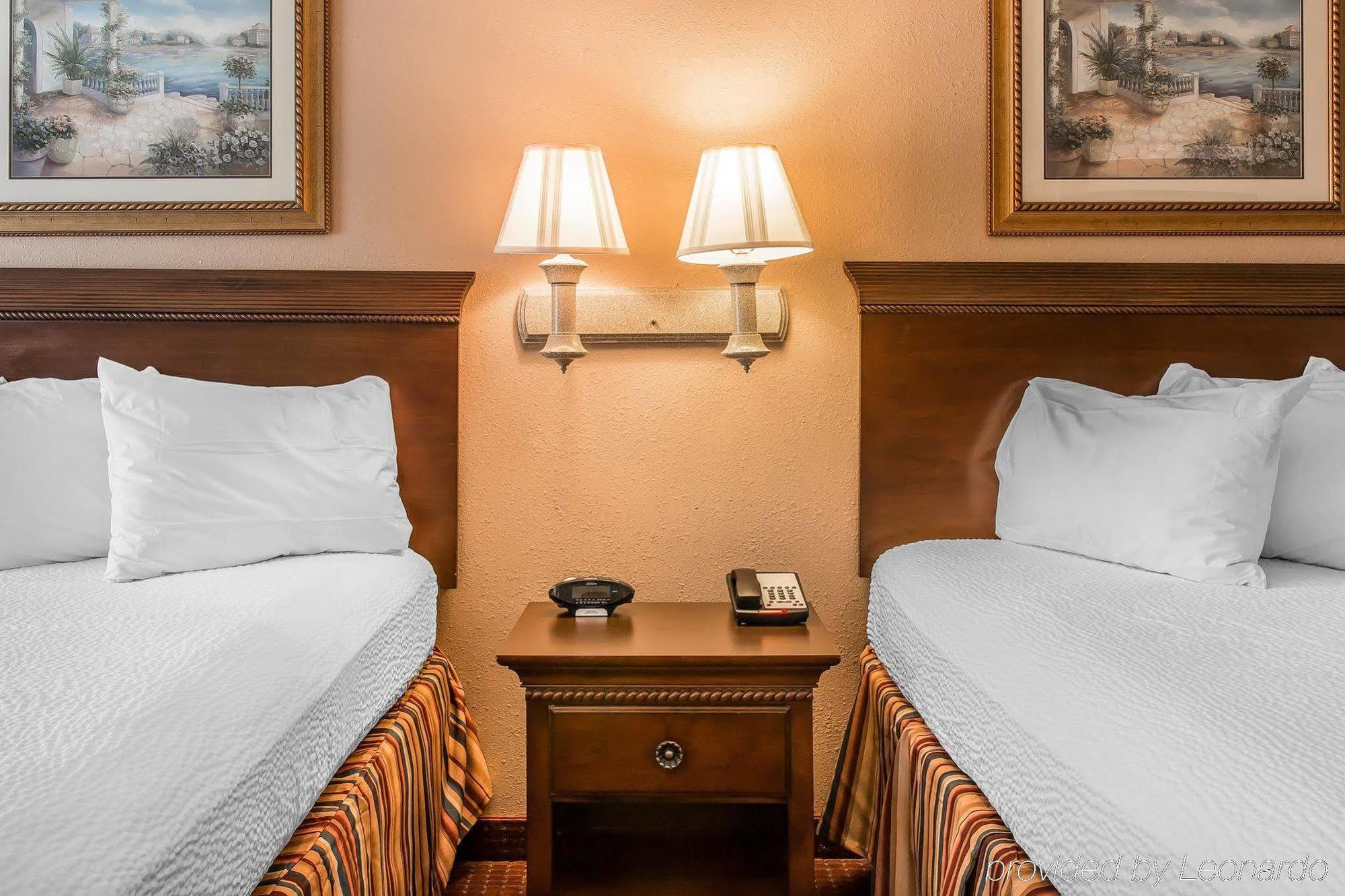 Motel 6 Elkhart, In المظهر الخارجي الصورة